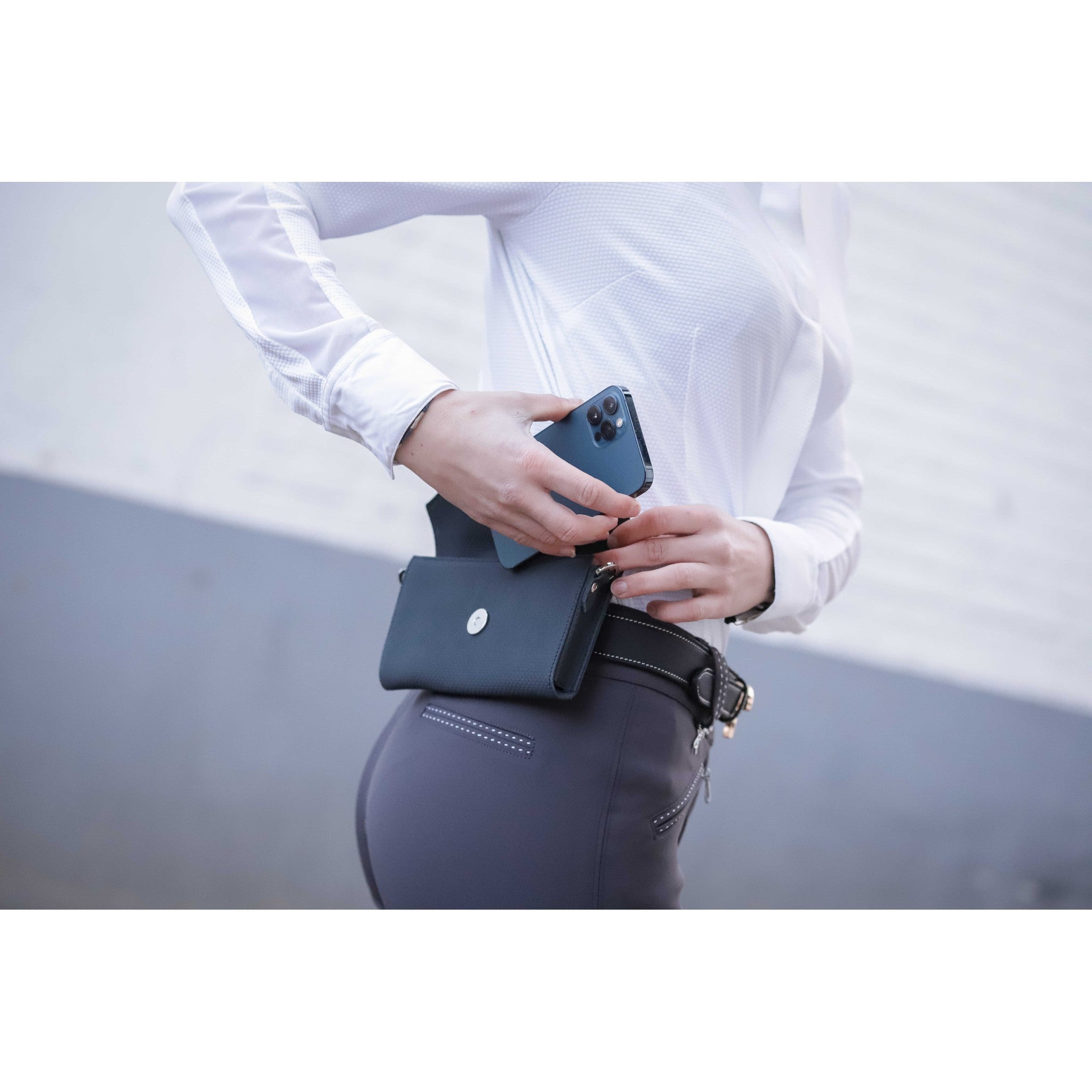 New Phone Pocket Pénélope Navy blue - 936013007_ambi_3
