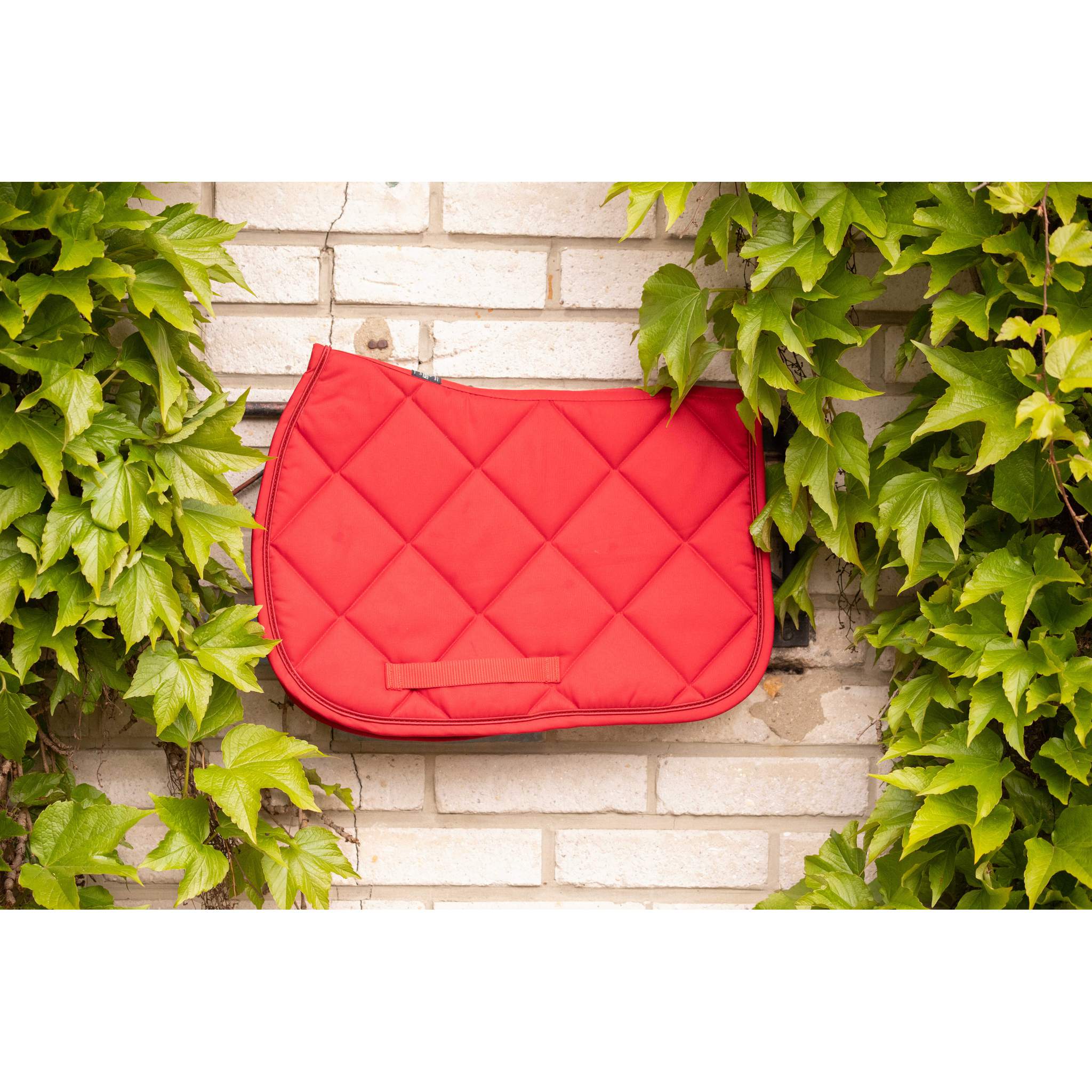 Paddock Sports Prem's All-Purpose Saddle Pad Red - 204746003_ambi_2