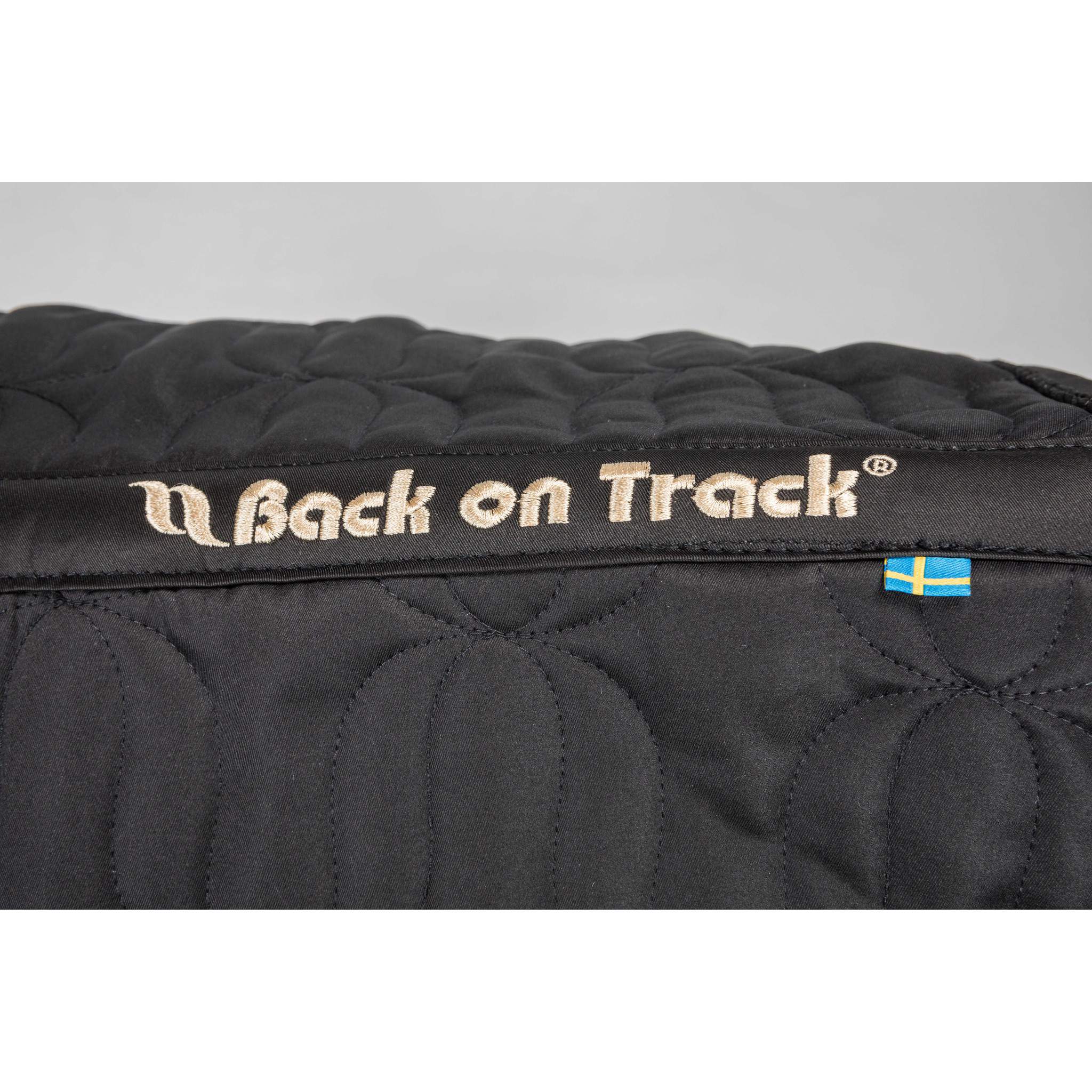Back on Track® Deep Nights saddle pad - Dressage Black b23739003
