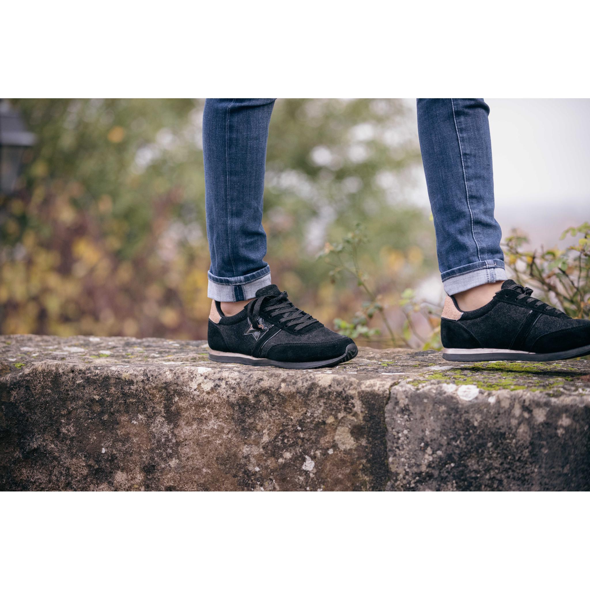 Penelope Saturne Sneakers Black/golden pink - 850001237_ambi_2