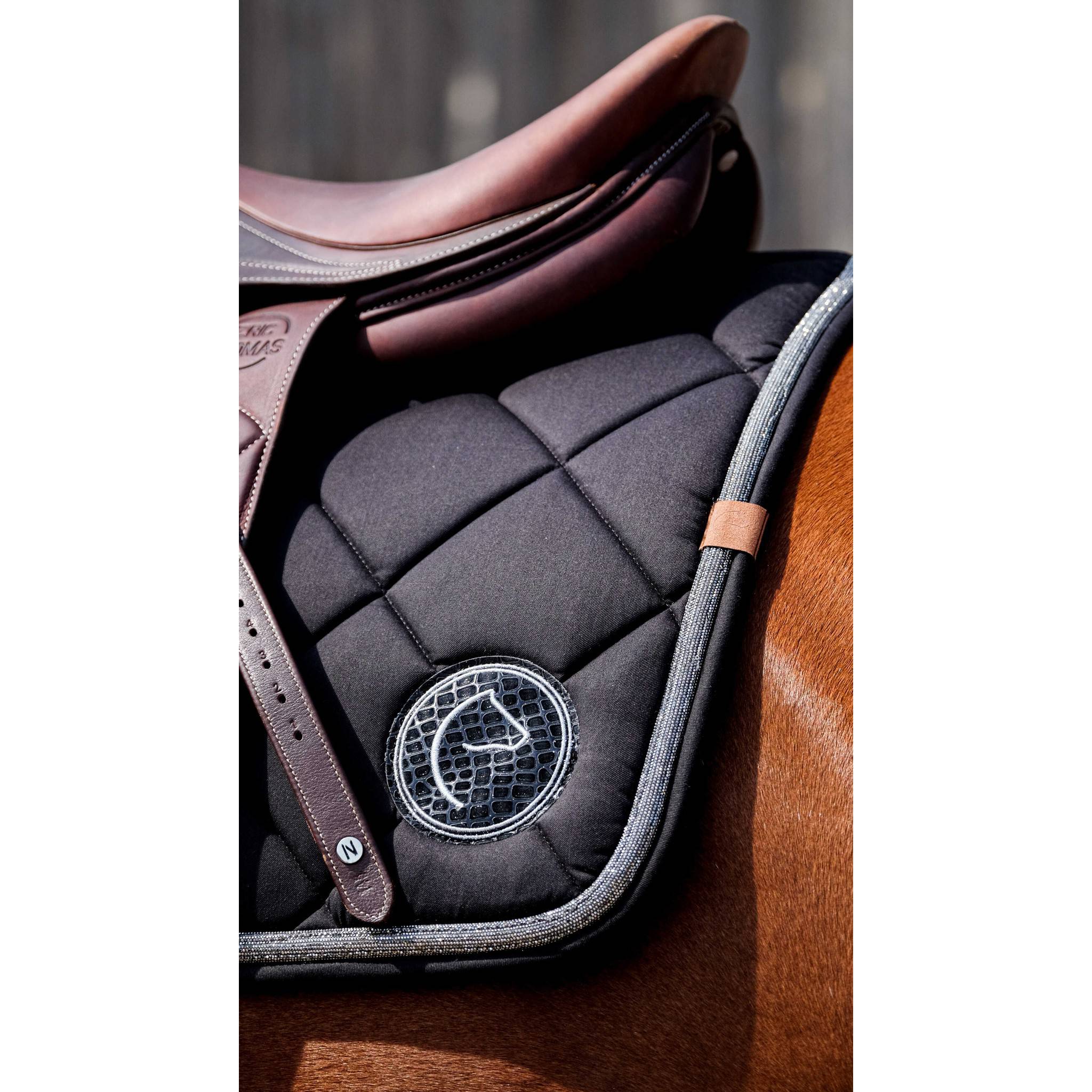 EQUITHÈME Badge 2.0 Saddle Pad - All purpose Black 204783002