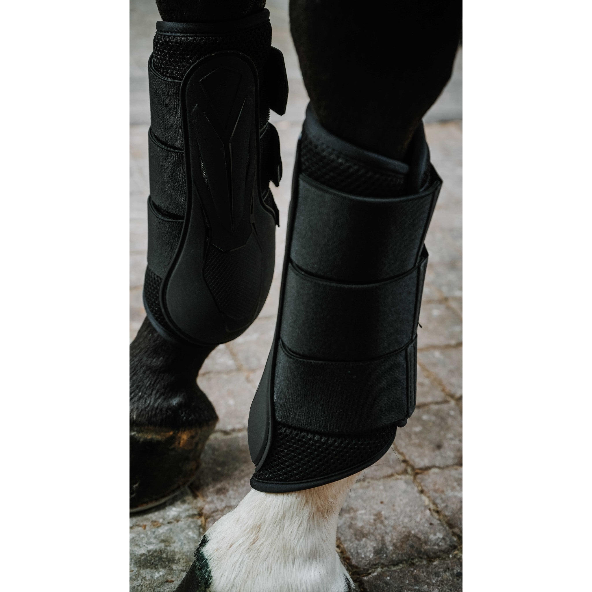 Norton XTR Flex Closed Tendon Boots Black 530679202