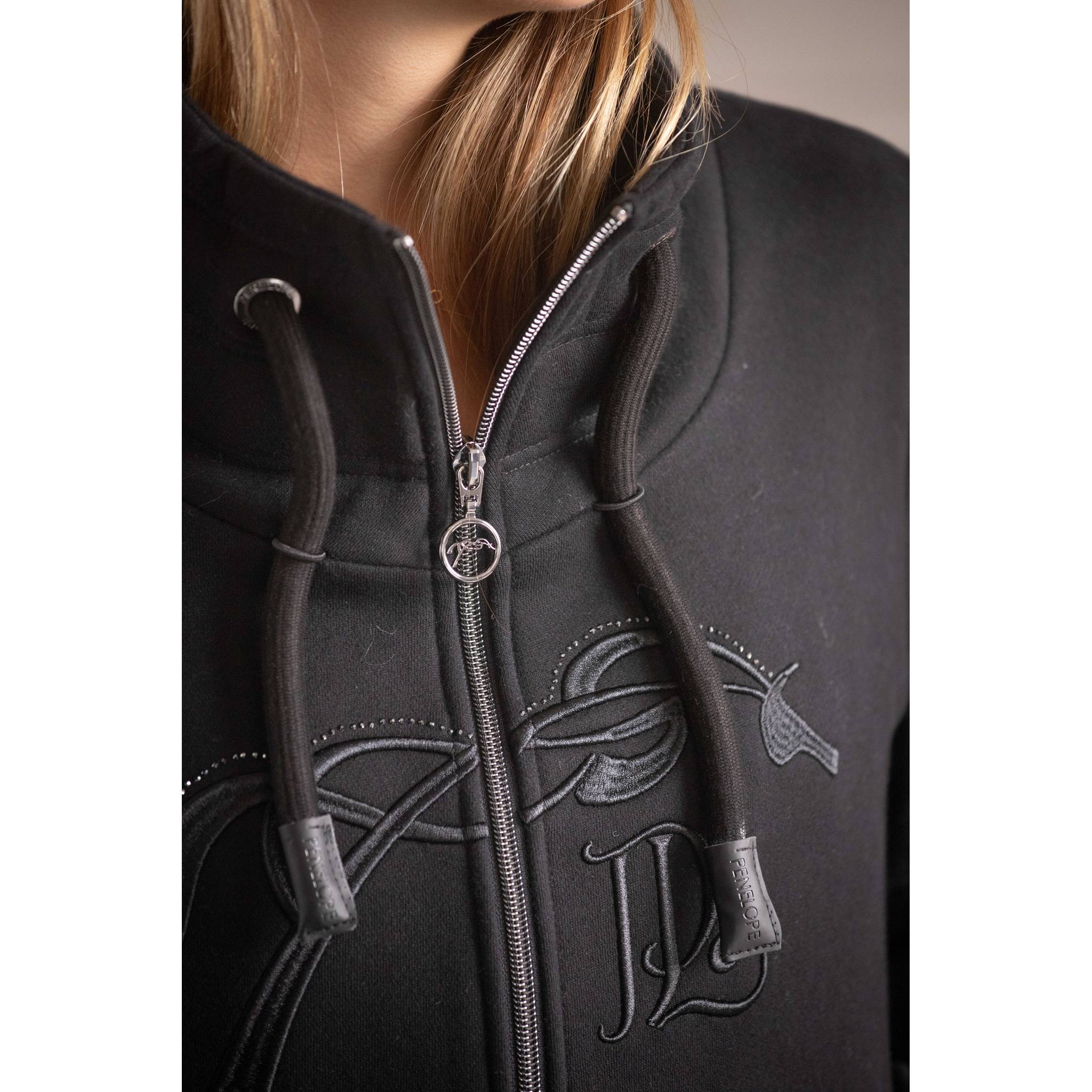 Penelope Native Strass Sweatshirt - Women's Black - 963324021_ambi_5