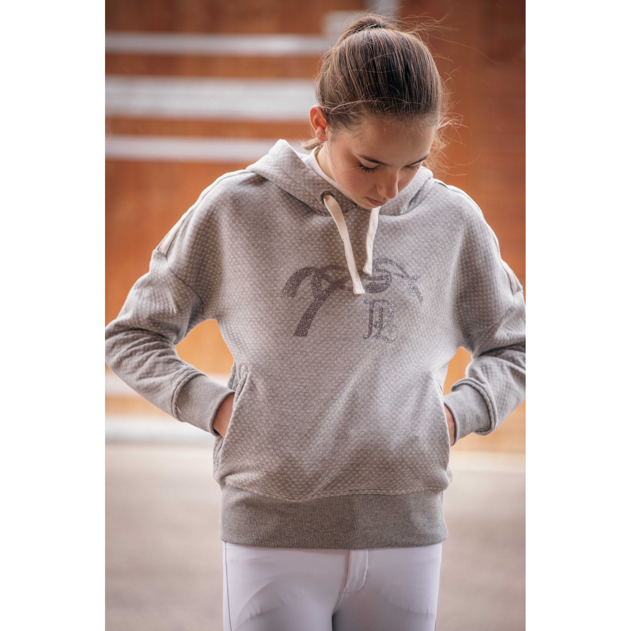 Penelope Chilly Sweatshirt - Women's Grey - 963352210_ambi_3