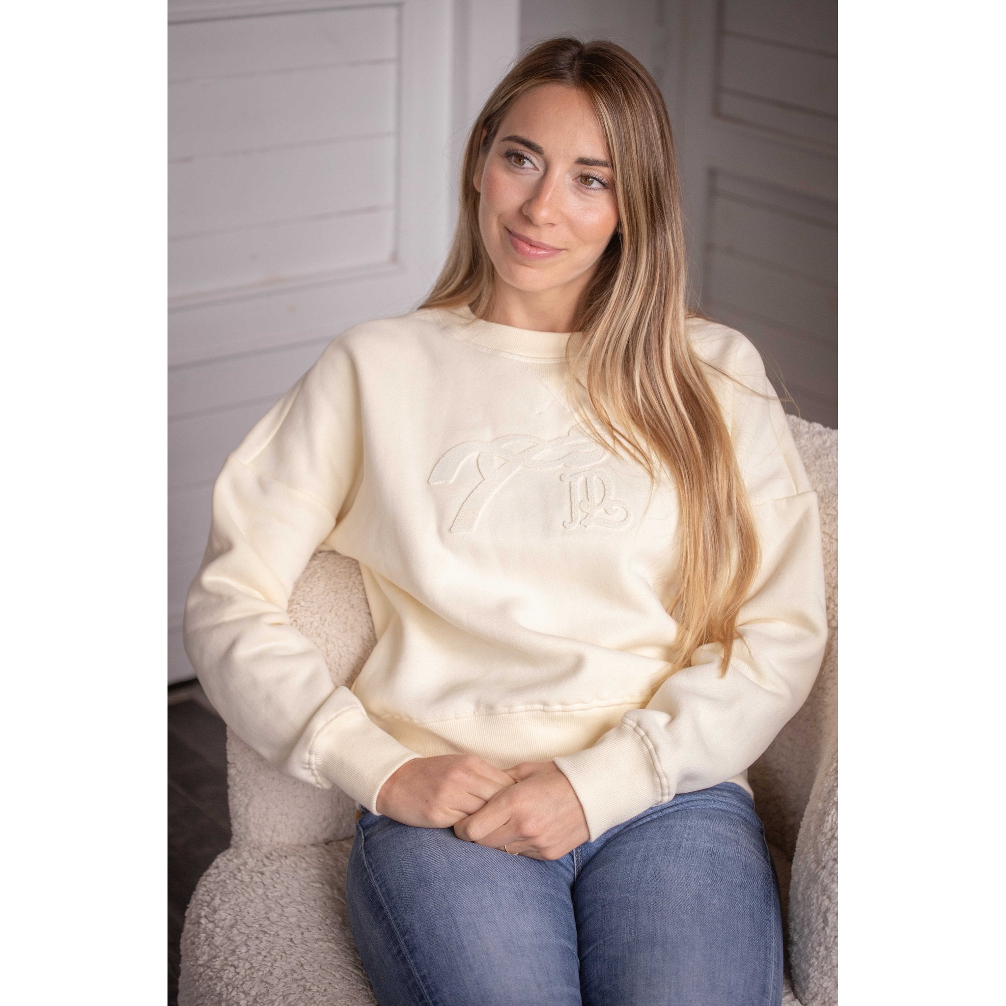 Penelope Bianca Sweatshirt - Women's Yellow - 963358101_ambi_2