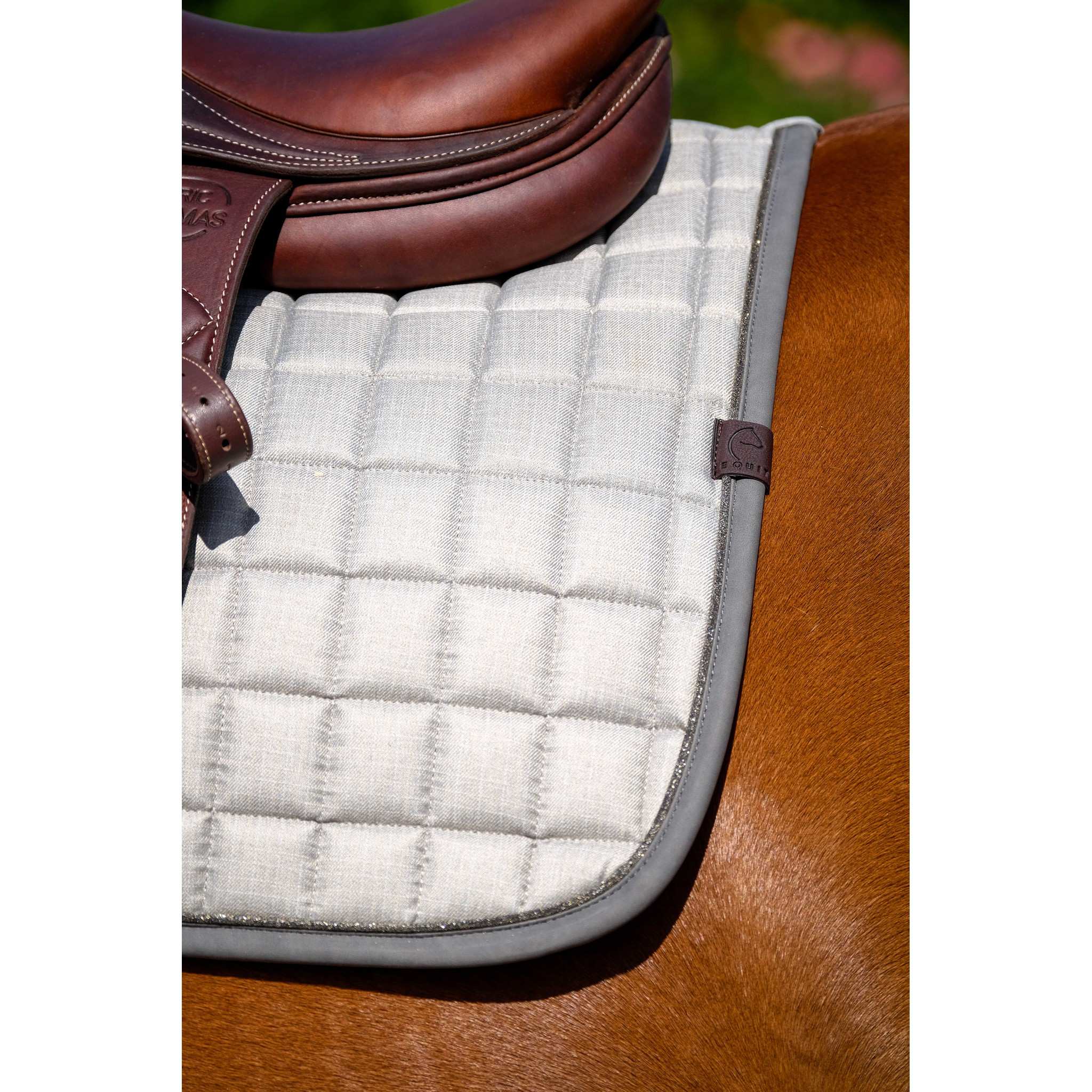 EQUITHÈME Chic saddle pad - All purpose Light grey 204001021