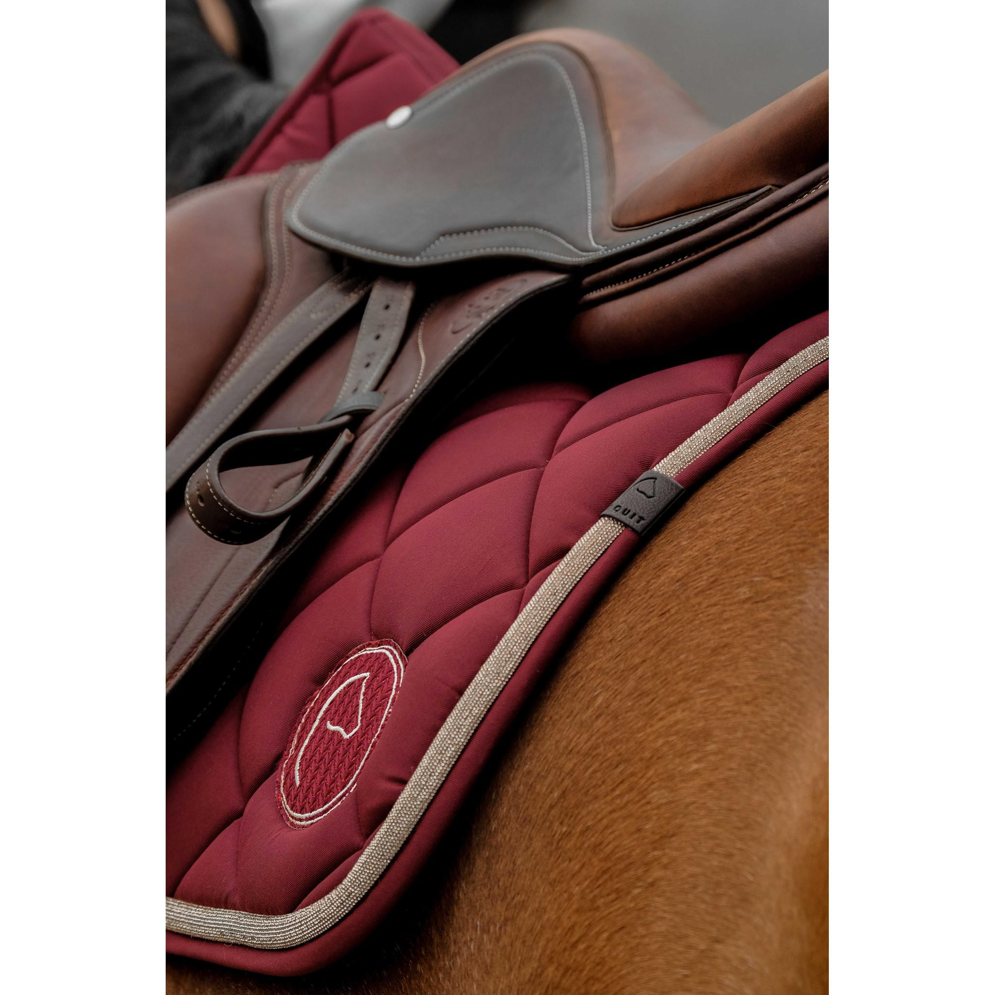 EQUITHÈME Badge 2.0 Saddle Pad - All purpose Burgundy 204783033